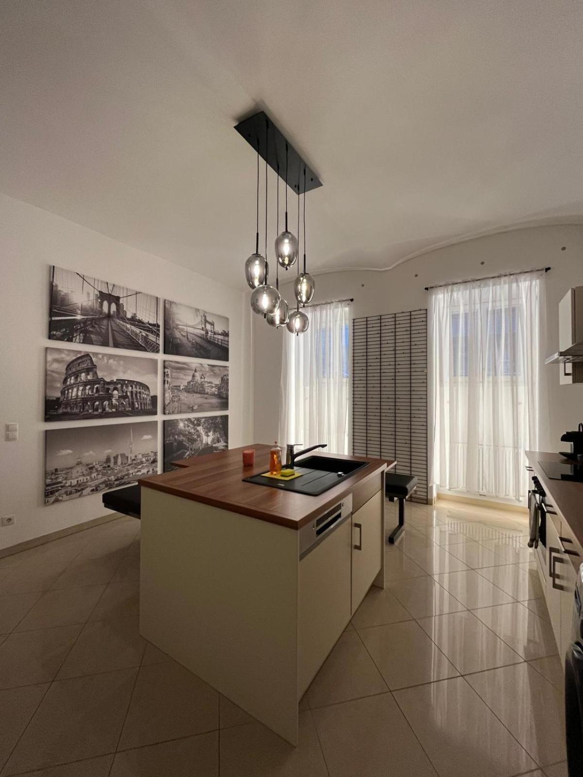 Luxury Cityapartment 5 Vienna Exterior photo